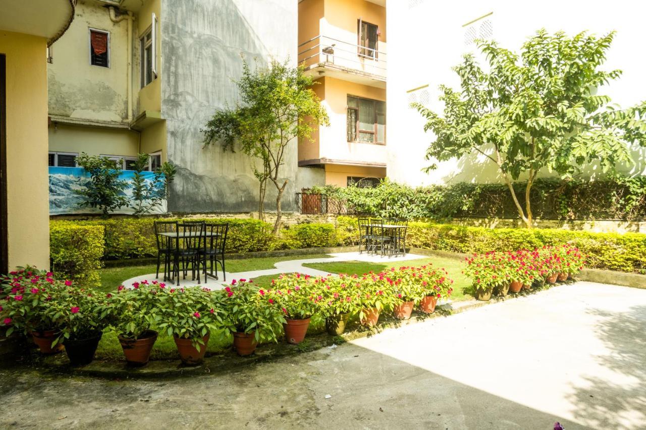 Kathmandu Peace Hotel 外观 照片
