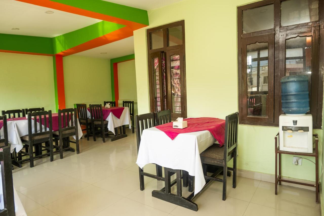Kathmandu Peace Hotel 外观 照片